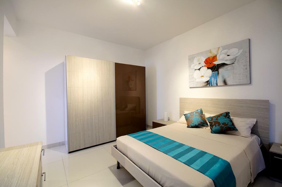 Crescent Court F Διαμέρισμα Σεντ Πόλς Μπέι Εξωτερικό φωτογραφία